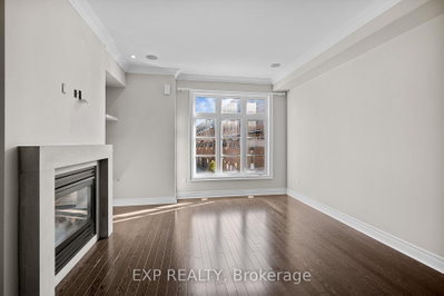 Unit 90 — E 1812 Burnhamthorpe Road E — more photos