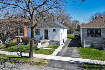 15 Stock Ave, Toronto - Islington-City Centre West image-0-3