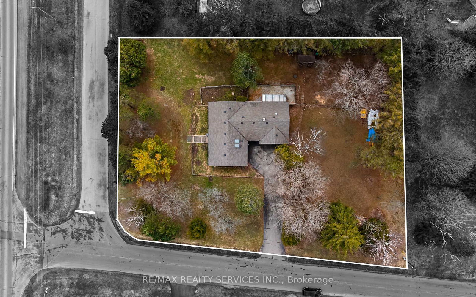 Detached House for sale at 1675 Hawthorn Avenue, Caledon, Caledon Village, L7K 0X3 - MLS: W12090756