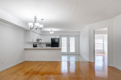 Unit 212 — 1460 Bishops Gate, Oakville - Glen Abbey image-0-2