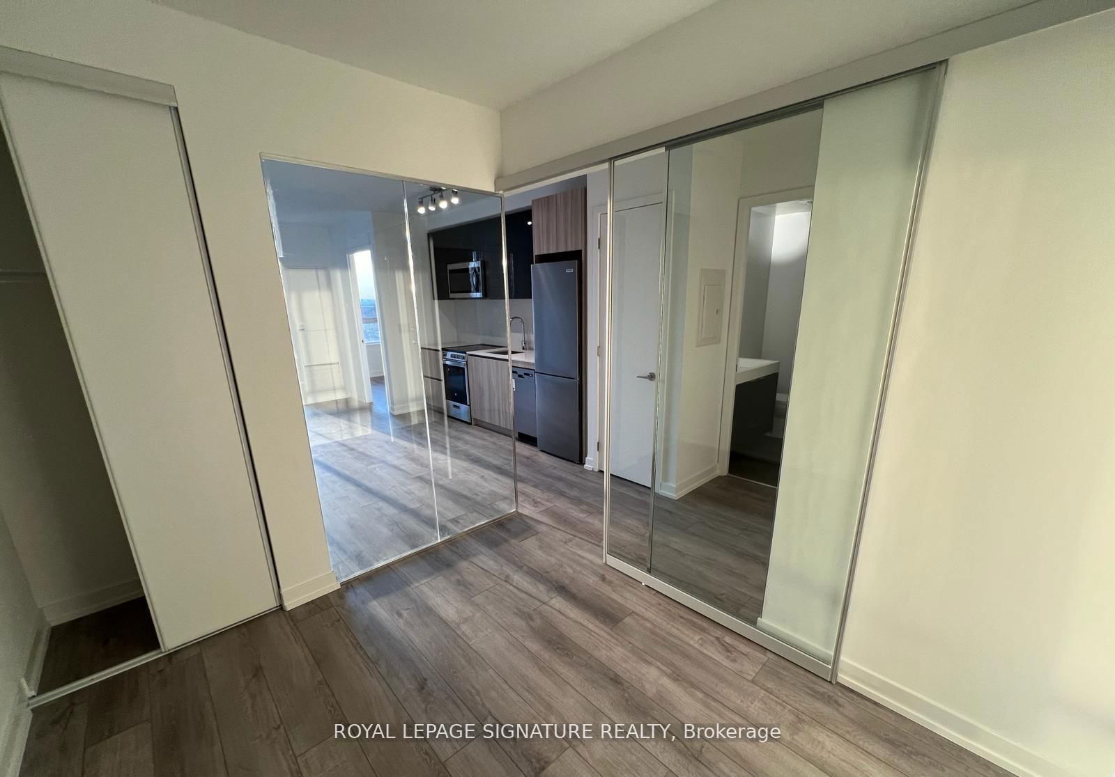 Condo leased at 924-3100 Keele Street, Toronto, Downsview-Roding-CFB, M3M 0E1 - MLS: W12091727