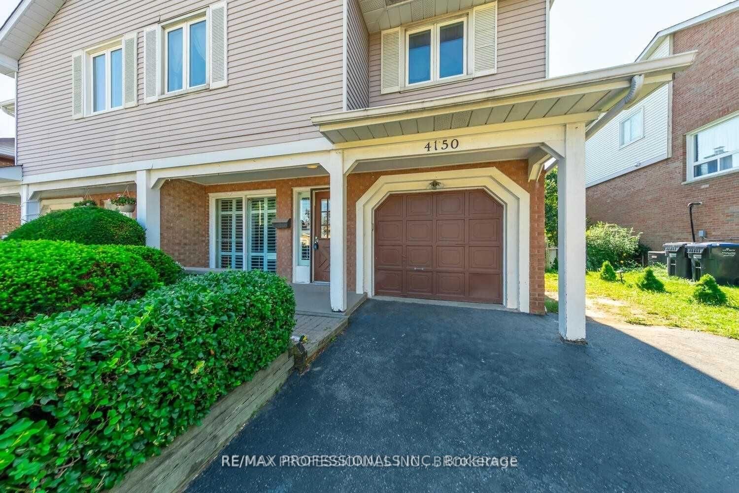 Semi-Detached House for lease at UPPER-4150 Sunflower Drive, Mississauga, Erin Mills, L5L 2L5 - MLS: W12091975