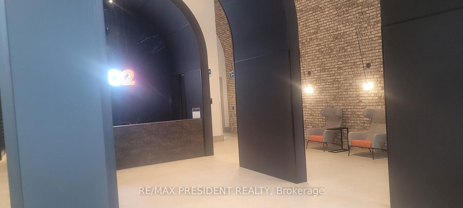 Condo for lease at 321-1182 King Street, Toronto, South Parkdale, M6K 1E6 - MLS: W12092008