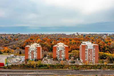 Unit Gla6 — 40 Old Mill Rd, Oakville - QE Queen Elizabeth