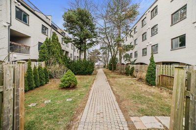 Unit 47 — 1016 Falgarwood Dr, Oakville - Falgarwood image-0-4