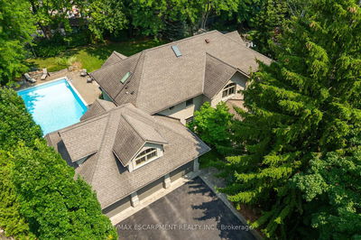 247 Colchester Dr, Oakville - Morrison image-0-1