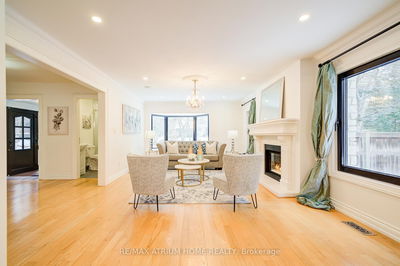 152 Elton Park Rd, Oakville - Morrison image-0-3