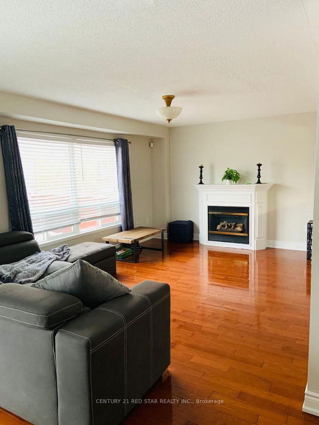 3 Charleswood Circle