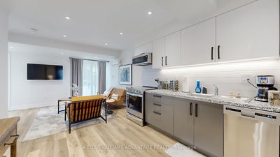 Unit Unit 5 — 12 Batavia Ave, Toronto - Rockcliffe-Smythe image-0-4