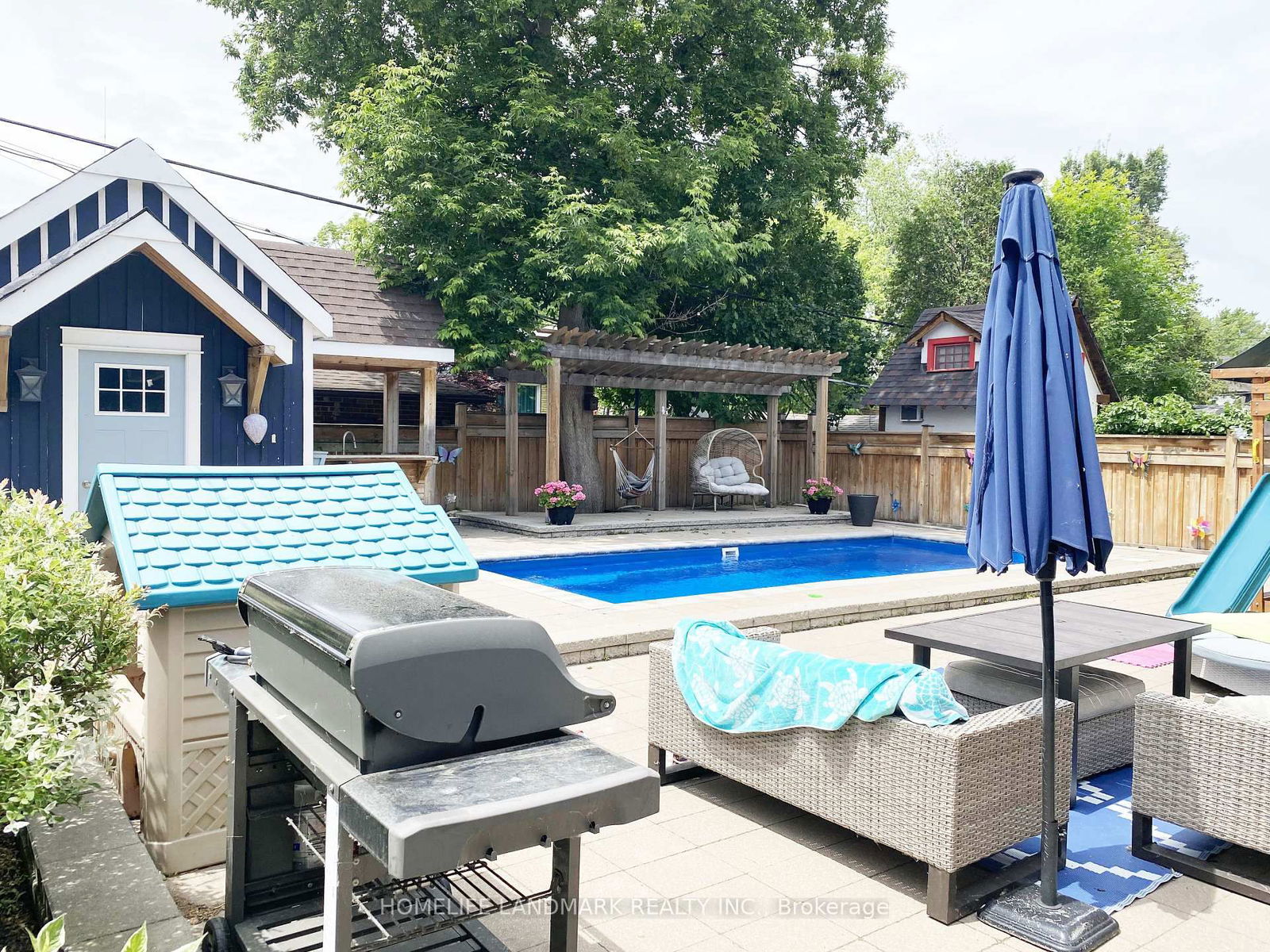 Detached House for sale at 2600 Lake Shore Boulevard, Toronto, Mimico, M8V 1G4 - MLS: W12092973