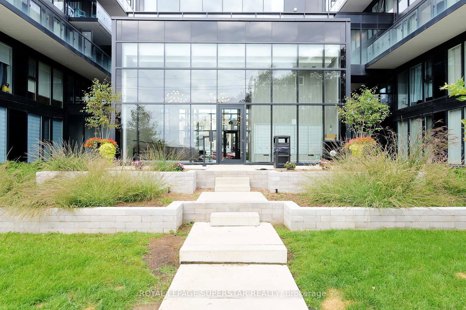 Condo for sale at A217-1117 Cooke Boulevard, Burlington, LaSalle, L7T 0C6 - MLS: W12093093