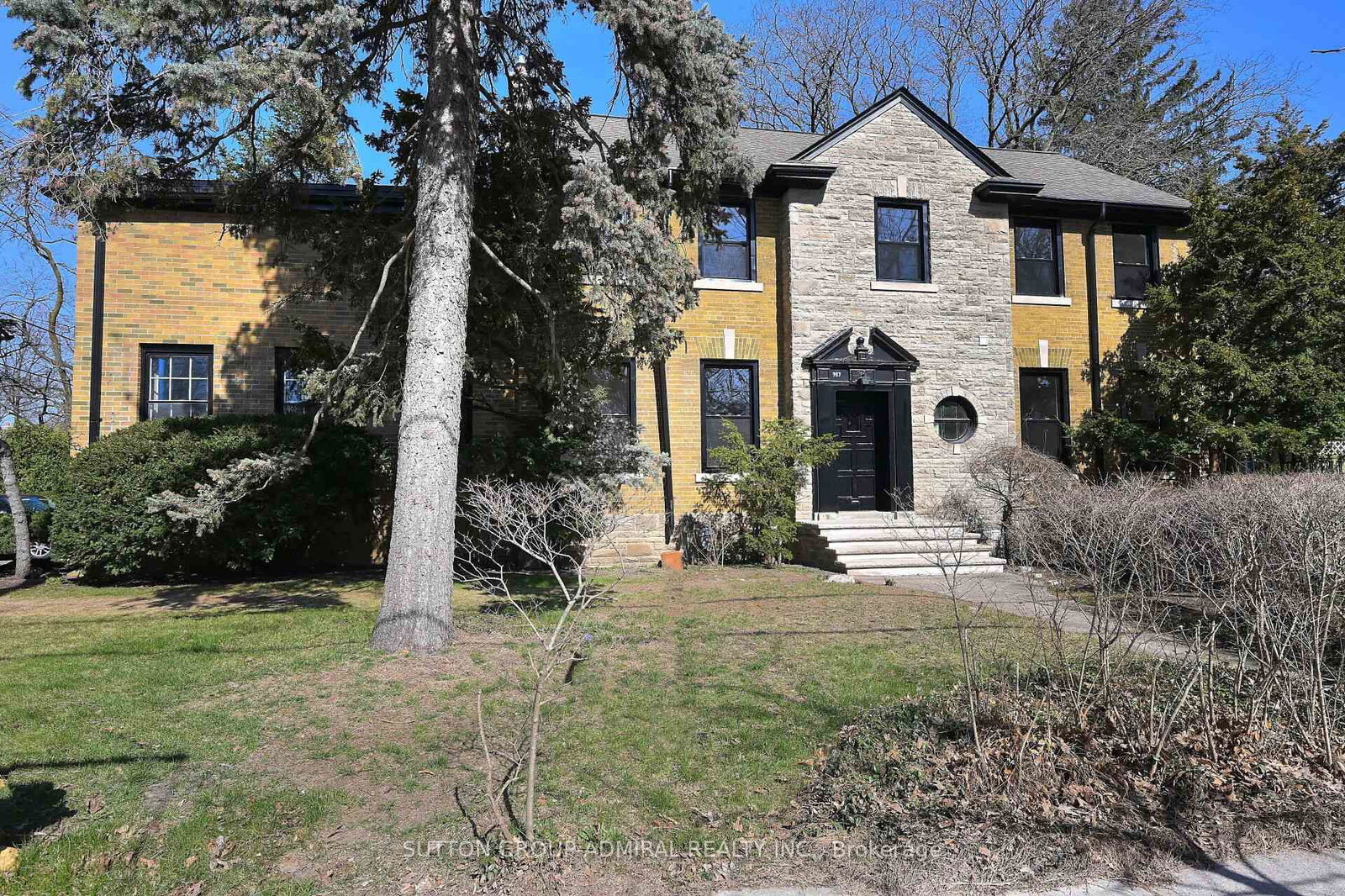 Detached House for sale at 987 Royal York Road, Toronto, Kingsway South, M8X 2E8 - MLS: W12093361