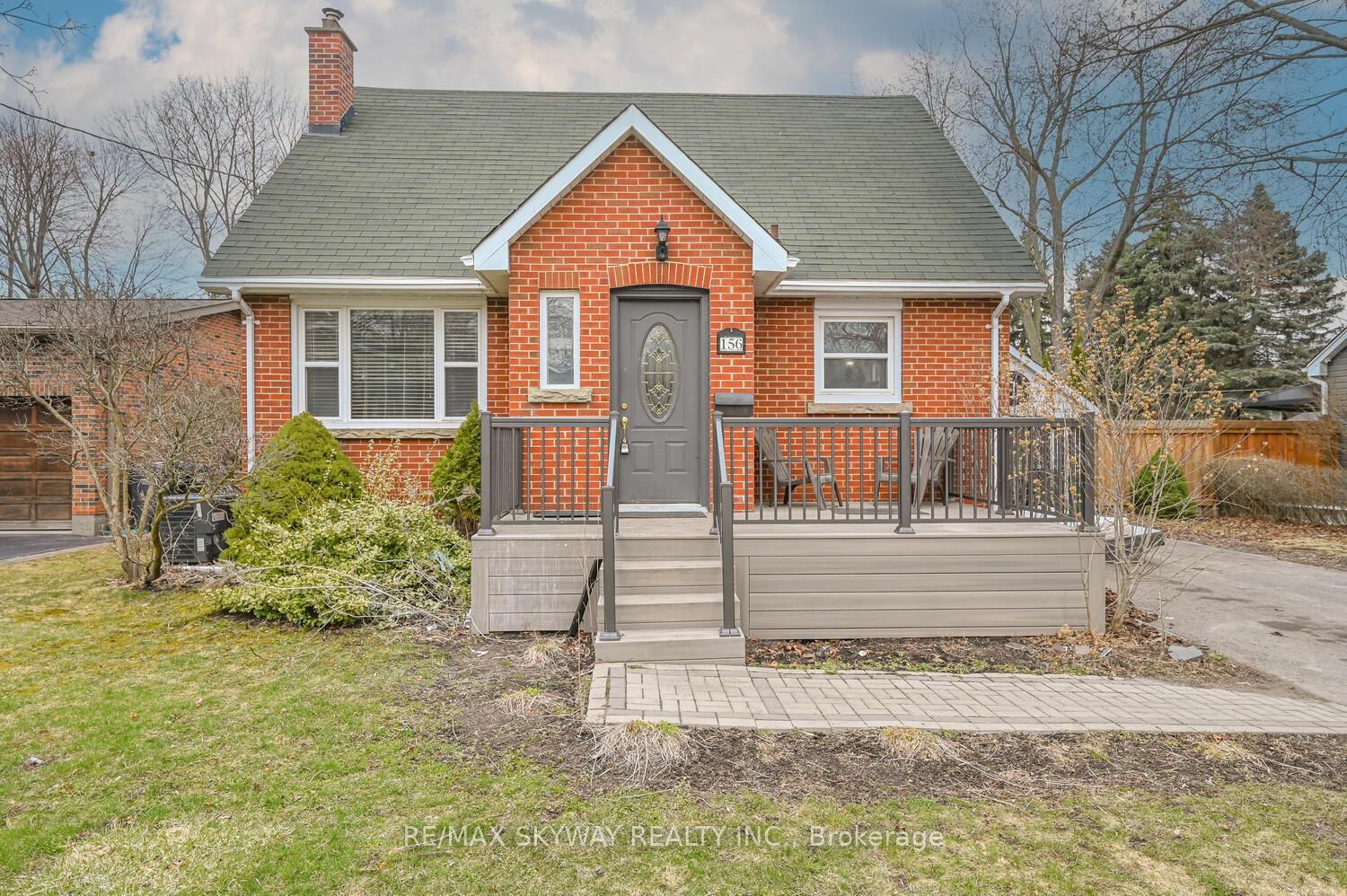 Detached House for sale at 156 Mill Street, Brampton, Brampton South, L6Y 1T6 - MLS: W12093509