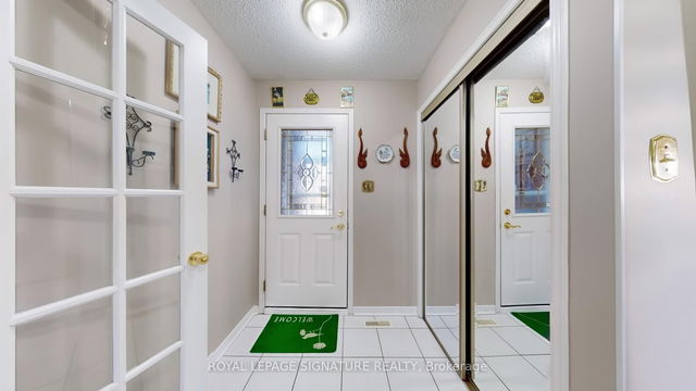 180 Kingknoll Drive