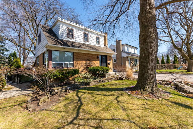 11 Coppermill Drive