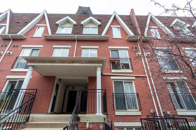 1222 - 22 Laidlaw Street