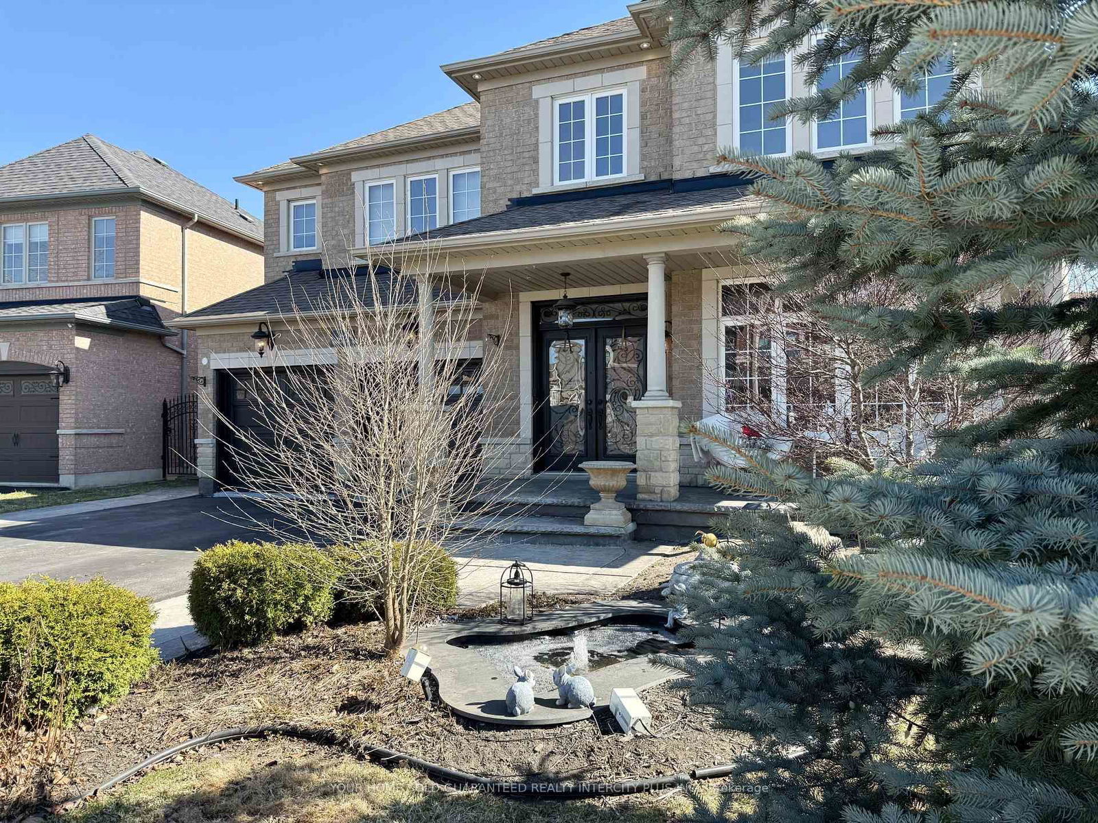 Detached House for sale at 40 Rampart Drive, Brampton, Vales of Castlemore North, L6P 2Z1 - MLS: W12094212