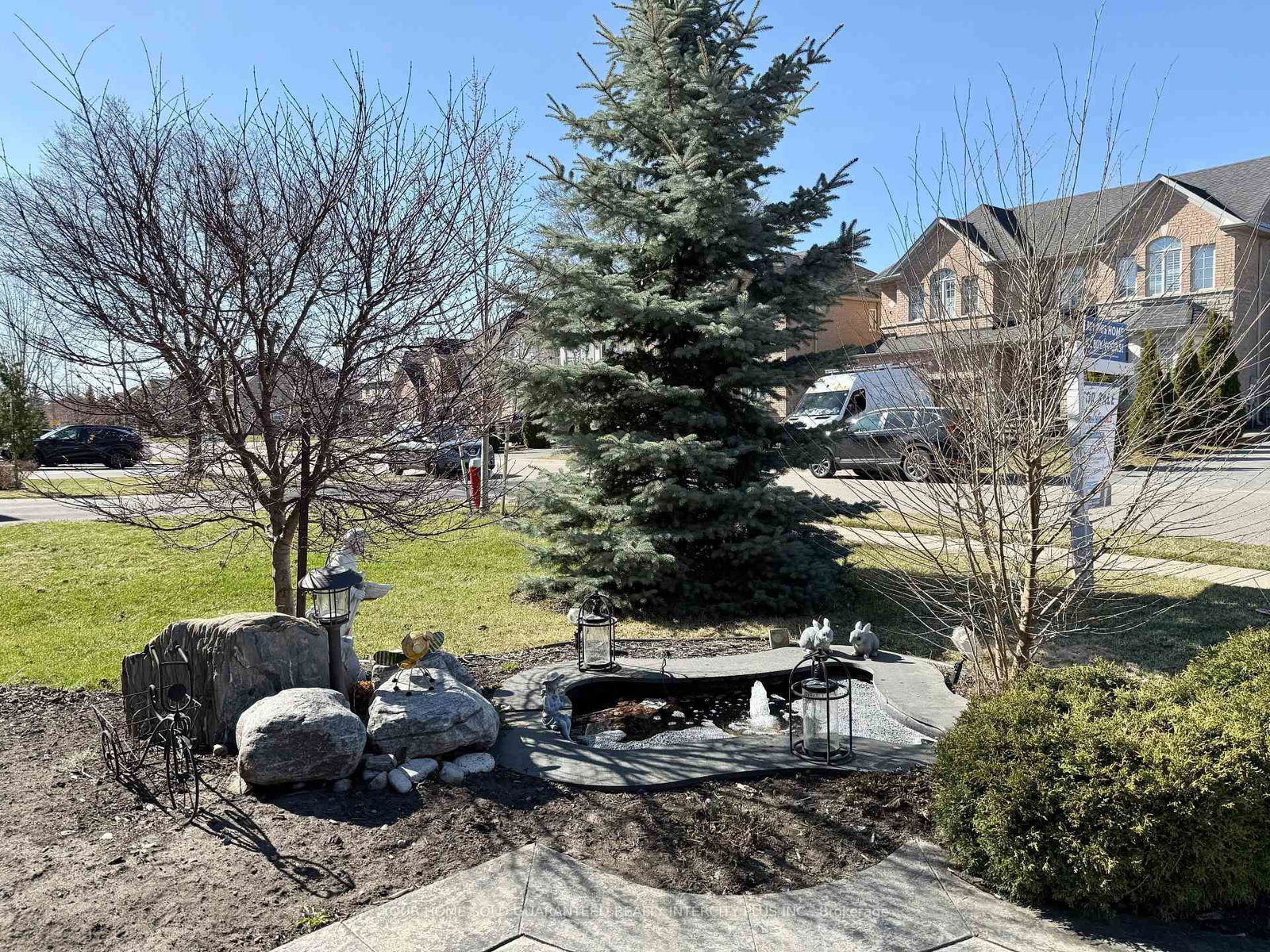Detached House for sale at 40 Rampart Drive, Brampton, Vales of Castlemore North, L6P 2Z1 - MLS: W12094212