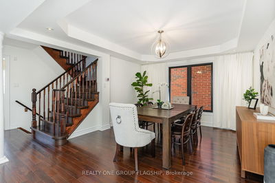 2364 Spring Meadow Way, Oakville - Westmount image-0-4
