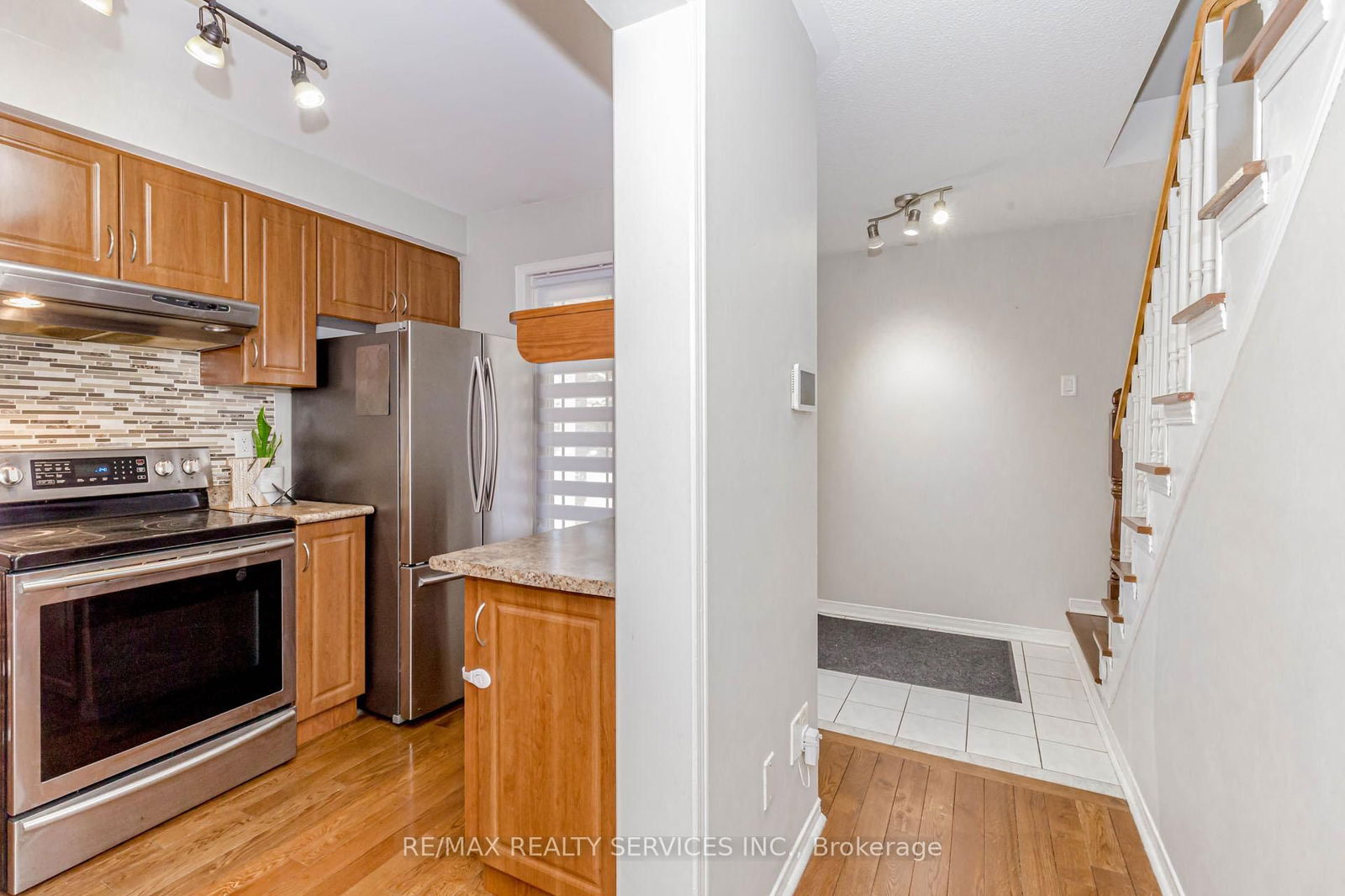 Semi-Detached House for sale at 1 Clover Bloom Road, Brampton, Sandringham-Wellington, L6R 1R8 - MLS: W12094276