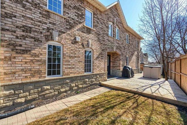 2 Bradley Drive