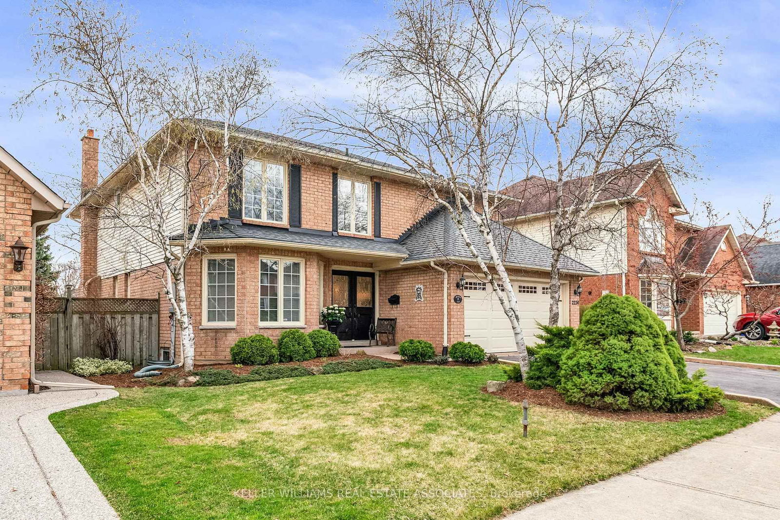 Detached House for sale at 2224 Vista Drive, Burlington, Headon, L7M 3N5 - MLS: W12094864
