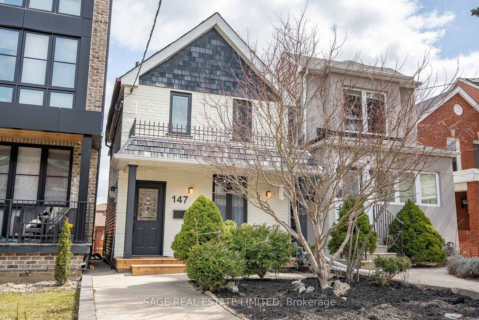 Detached House sold at 147 Boon Avenue, Toronto, Corso Italia-Davenport, M6E 3Z6 - MLS: W12095335
