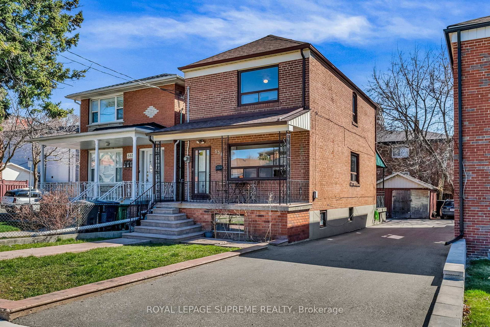 Detached House sold at 531 Silverthorn Avenue, Toronto, Keelesdale-Eglinton West, M6M 3H8 - MLS: W12095556