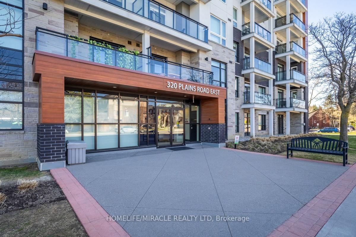 Condo for sale at 204-320 Plains Road, Burlington, LaSalle, L7T 0C1 - MLS: W12095589