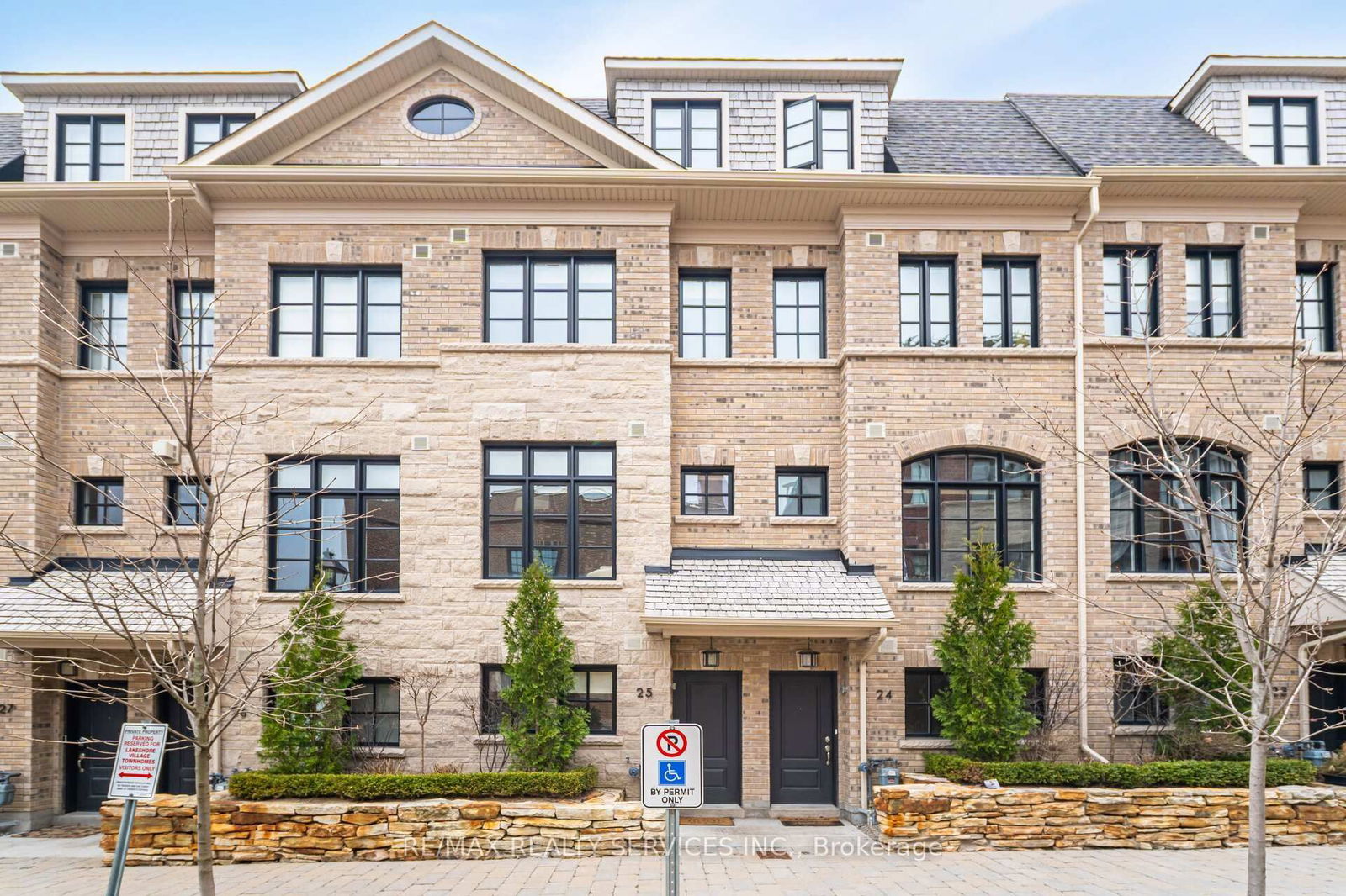 Townhouse for sale at 25-80 Daisy Avenue, Toronto, Long Branch, M8W 0B7 - MLS: W12095625
