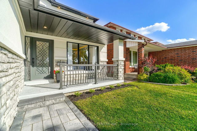 550 Meadows Boulevard