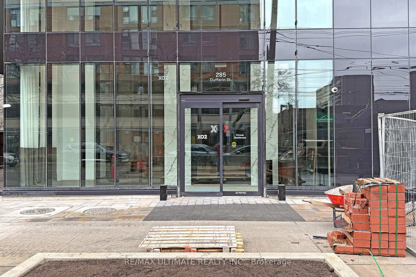 Condo leased at 509-285 Dufferin Street, Toronto, South Parkdale, M6K 0J2 - MLS: W12095834