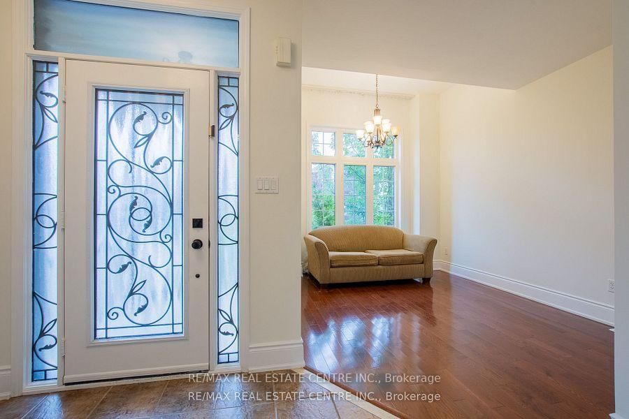 Detached House for sale at 4690 Huffman Road, Burlington, Alton, L7M 0G6 - MLS: W12095840