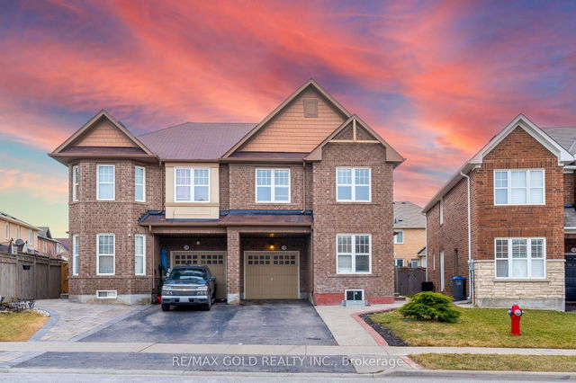 18 Apple Valley Way