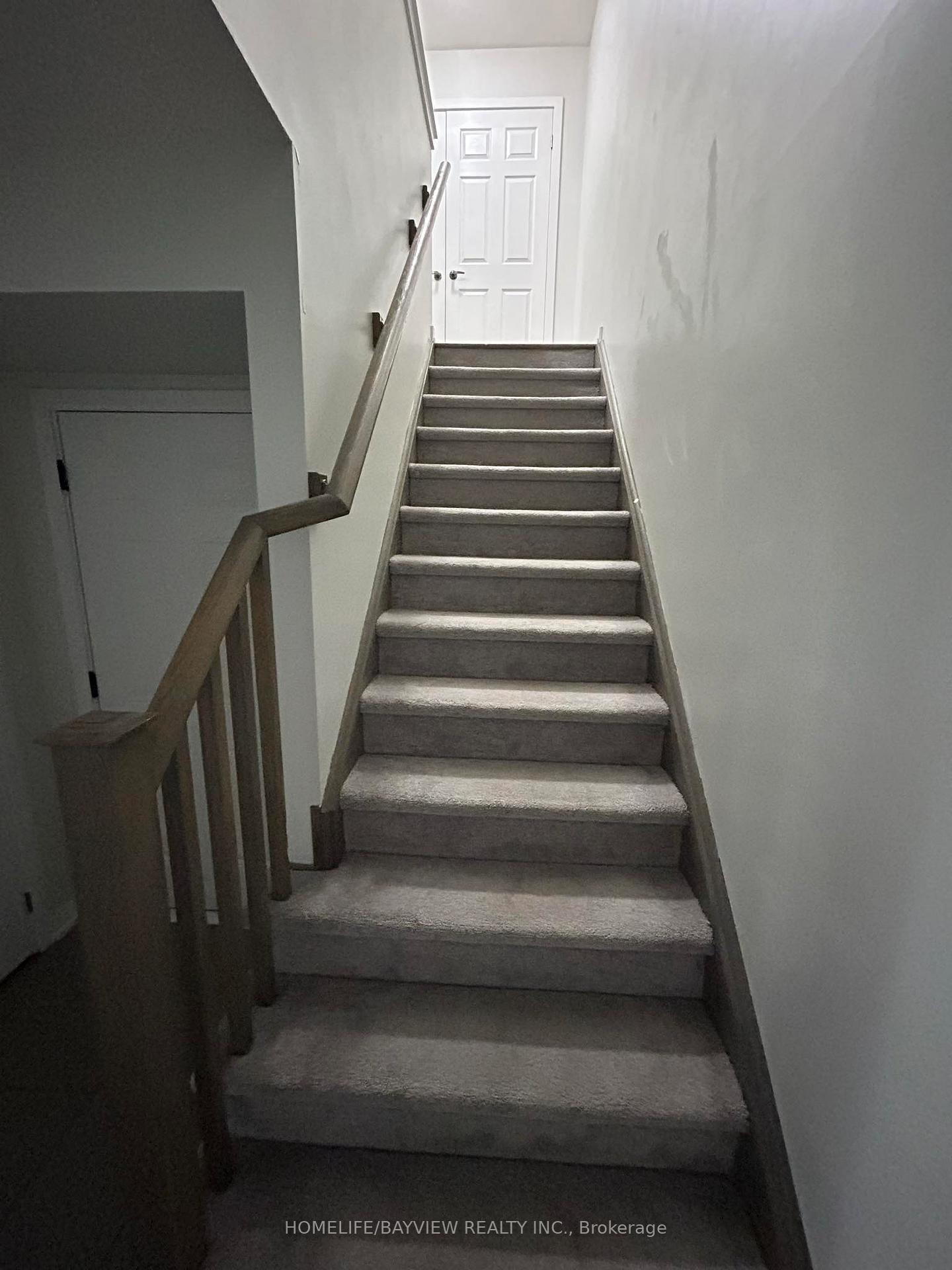 Townhouse for lease at 4 Givemay Street, Brampton, Northwest Brampton, L7A 4N5 - MLS: W12096154