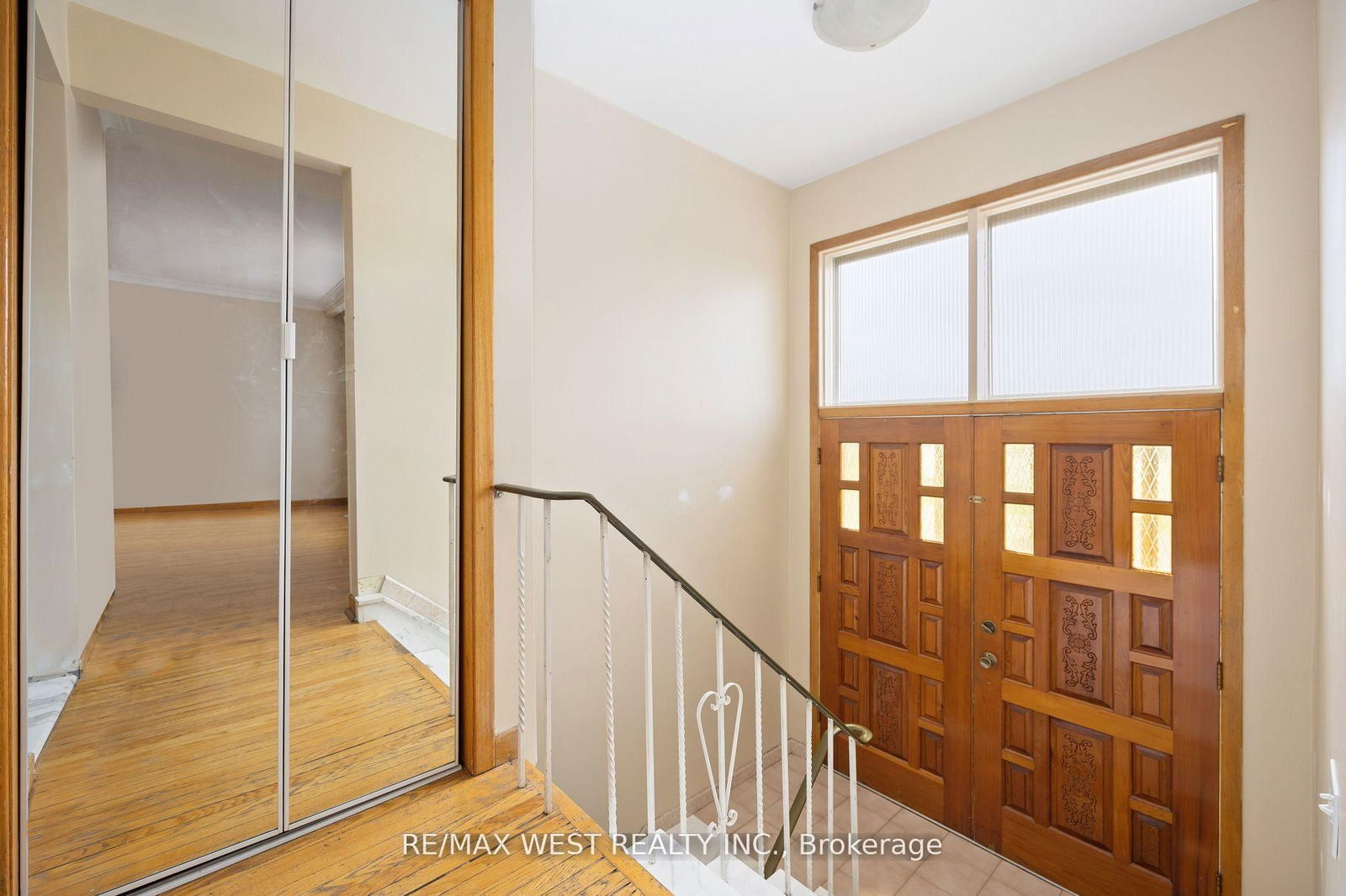 Semi-Detached House for lease at Main-25 Lomar Drive, Toronto, Glenfield-Jane Heights, M3N 1Y9 - MLS: W12096247