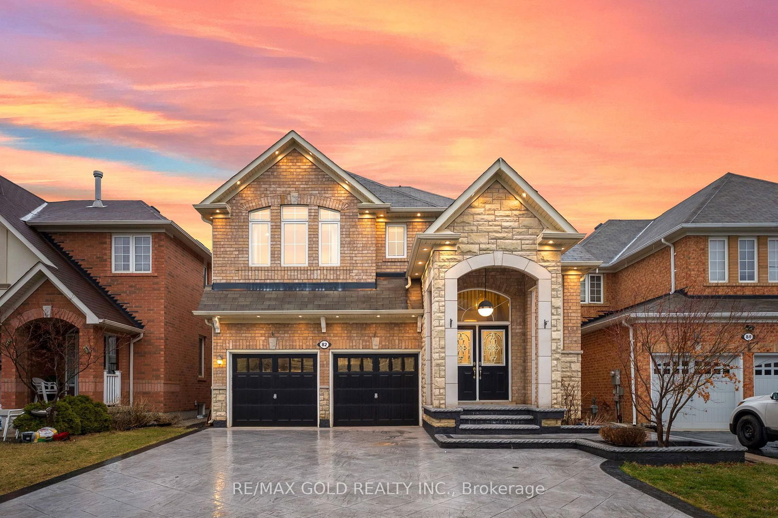 Detached House for sale at 82 Seascape Crescent, Brampton, Bram East, L6P 3C6 - MLS: W12096363