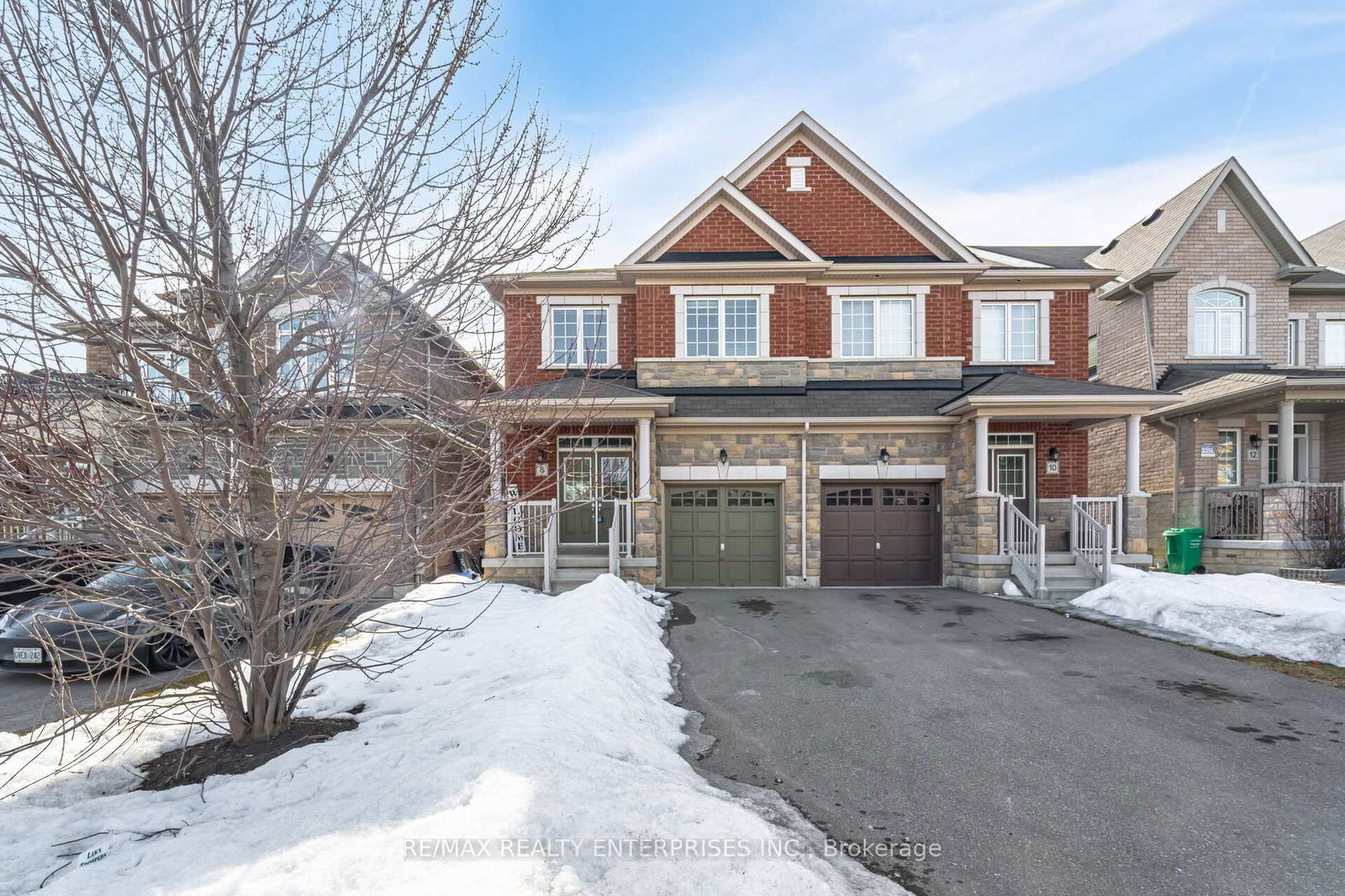 Semi-Detached House for sale at 8 Falling Leaf Drive, Caledon, Rural Caledon, L7C 3Z4 - MLS: W12096499
