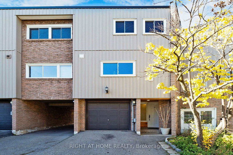 6 - 400 Bloor St, Mississauga, L5A 3M8 | Image 2