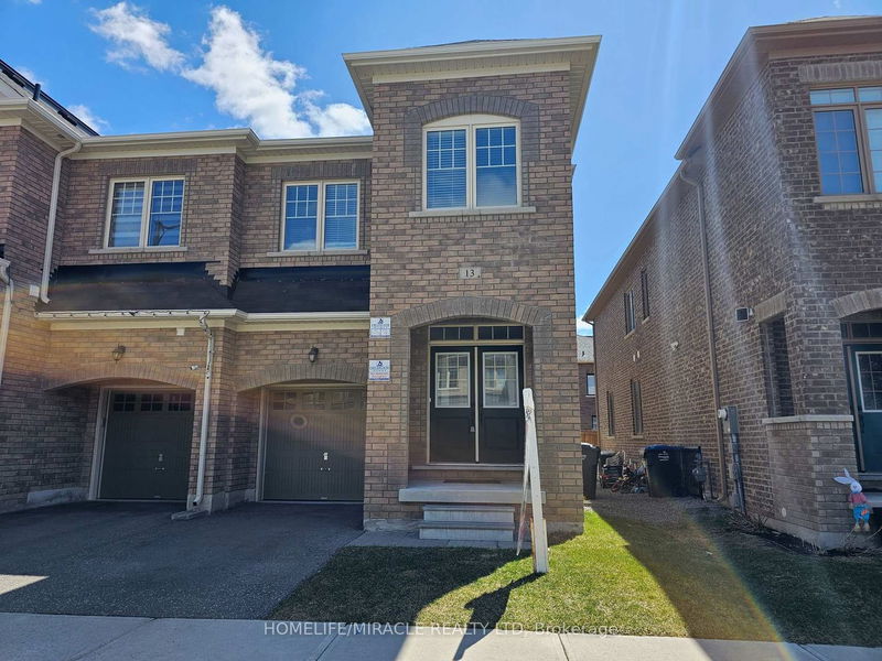 home for lease on 13 Goulston Street