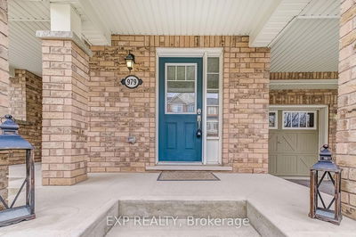 979 Nadalin Hts, Milton - Willmott image-0-4