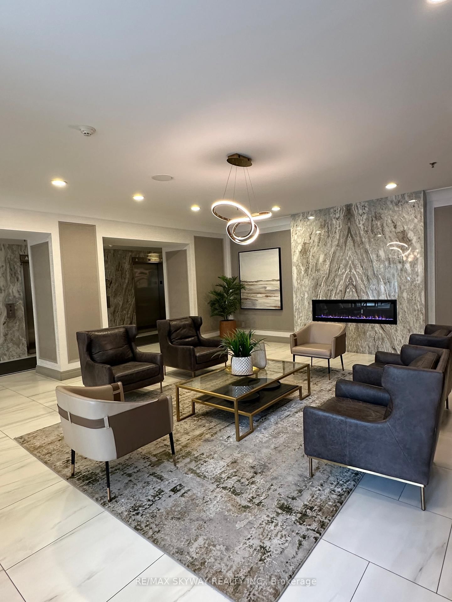 Condo for sale at 1104-75 King Street, Mississauga, Cooksville, L5A 4G5 - MLS: W12097361