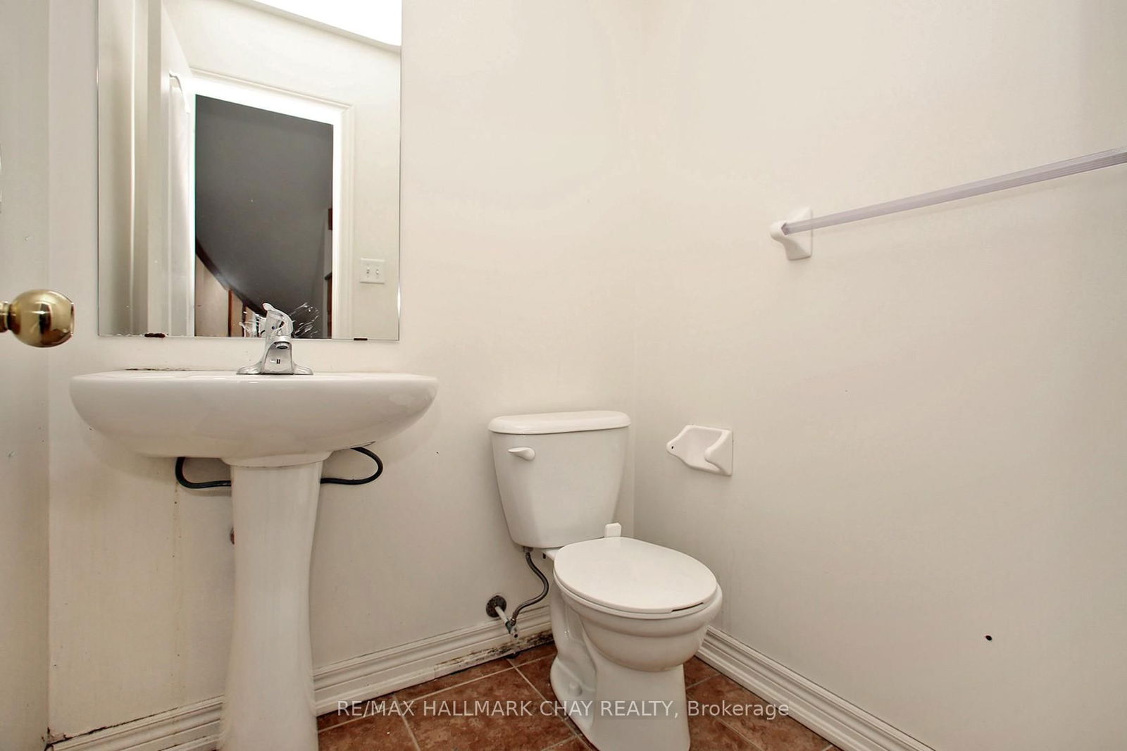 Semi-Detached House sold at 11 Ron Attwell Street, Toronto, Humberlea-Pelmo Park W5, M9M 0C1 - MLS: W12097378