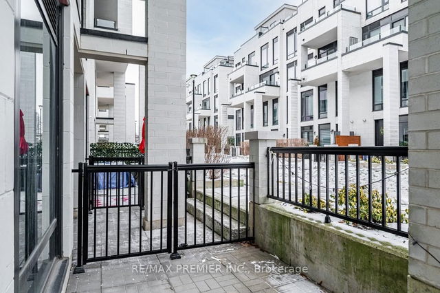 624 - 140 Widdicombe Hill Boulevard