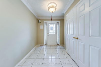 102 Sunforest Dr, Brampton - Heart Lake West image-0-2