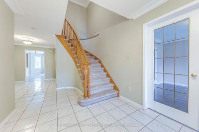 102 Sunforest Dr, Brampton - Heart Lake West image-0-3