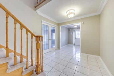 102 Sunforest Dr, Brampton - Heart Lake West image-0-4