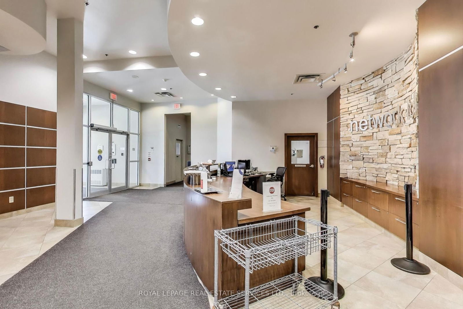 Condo for sale at 507-2 Fieldway Road, Toronto, Islington-City Centre West, M8Z 0B9 - MLS: W12098015