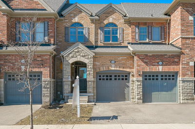 26 Hogan Manor Dr, Brampton - Northwest Brampton image-0-4