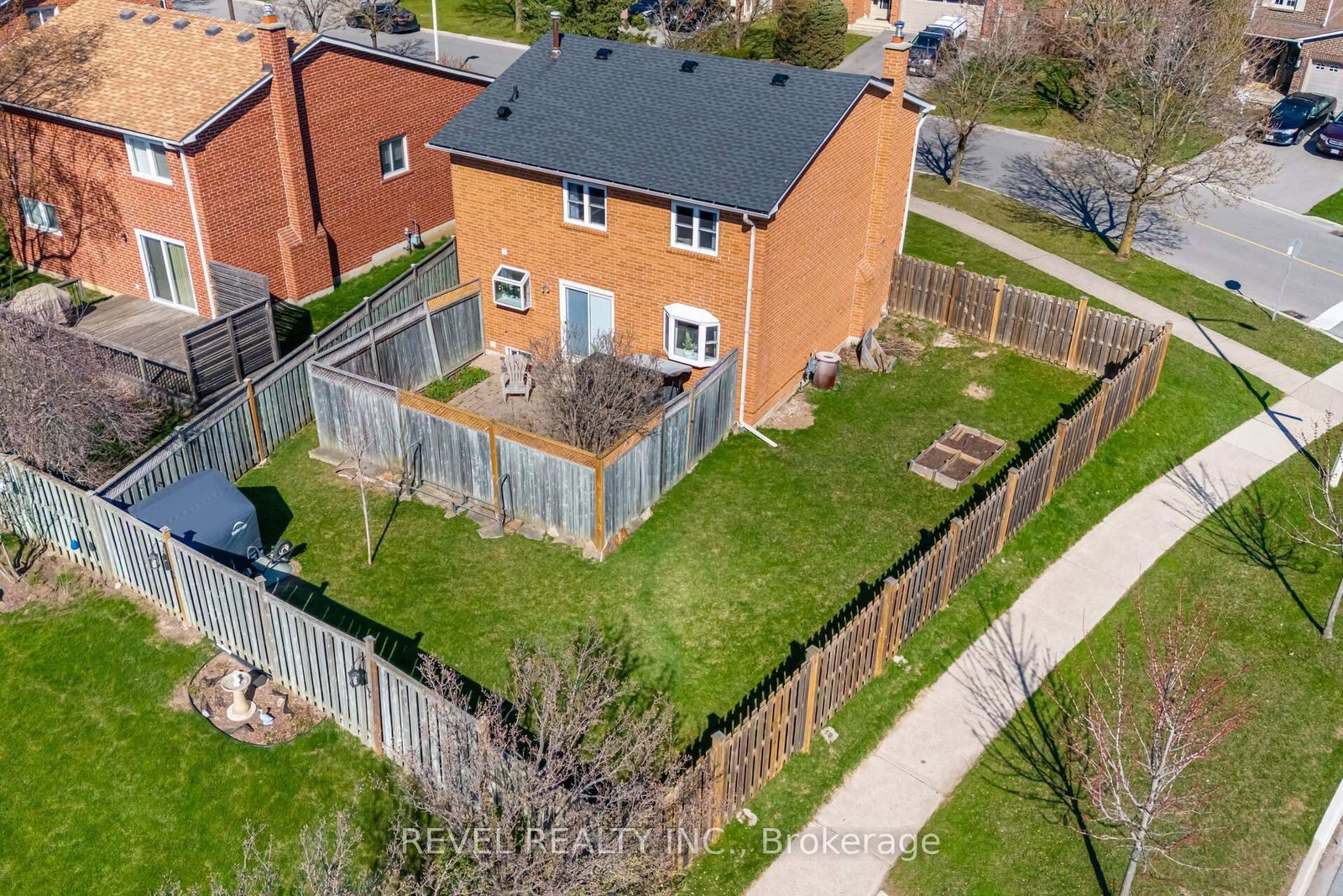 Listing Image 33